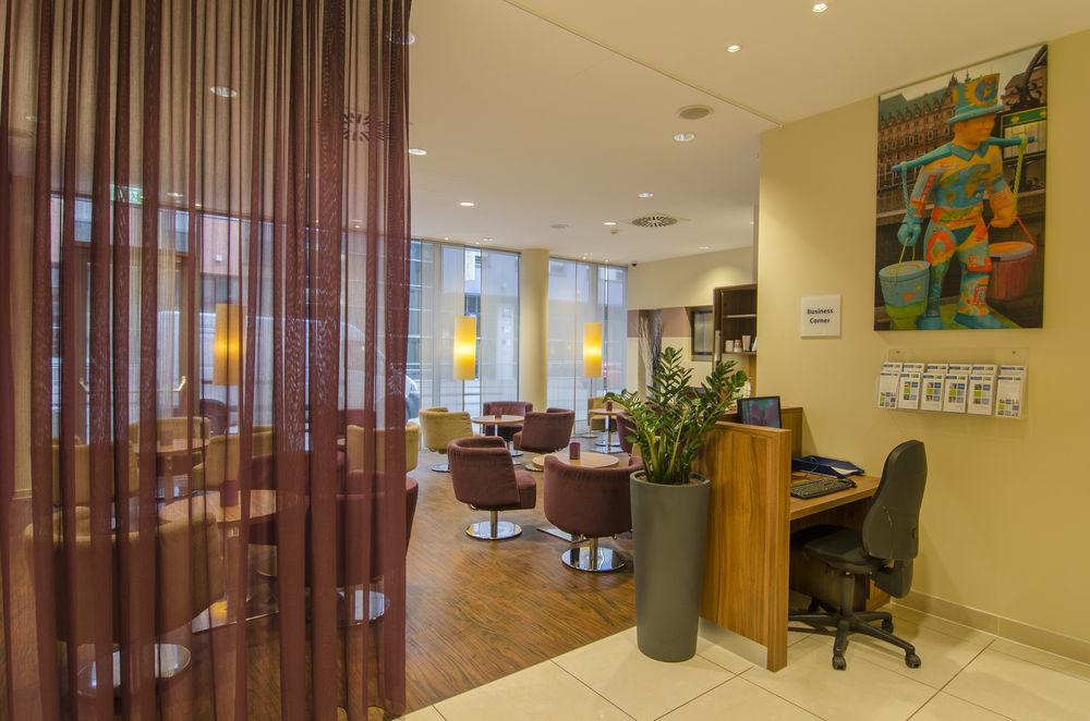 Holiday Inn Express Hamburg - St. Pauli-Messe Екстер'єр фото