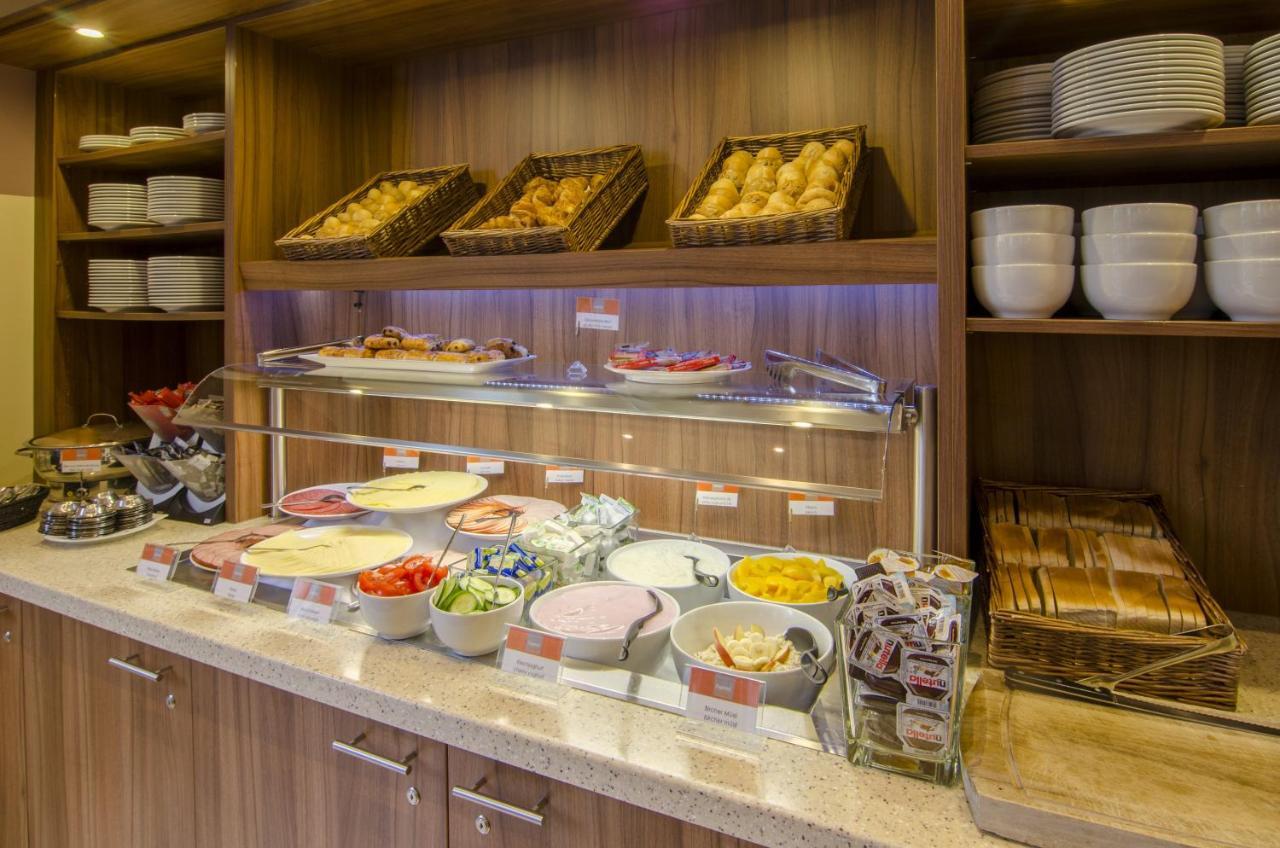 Holiday Inn Express Hamburg - St. Pauli-Messe Екстер'єр фото
